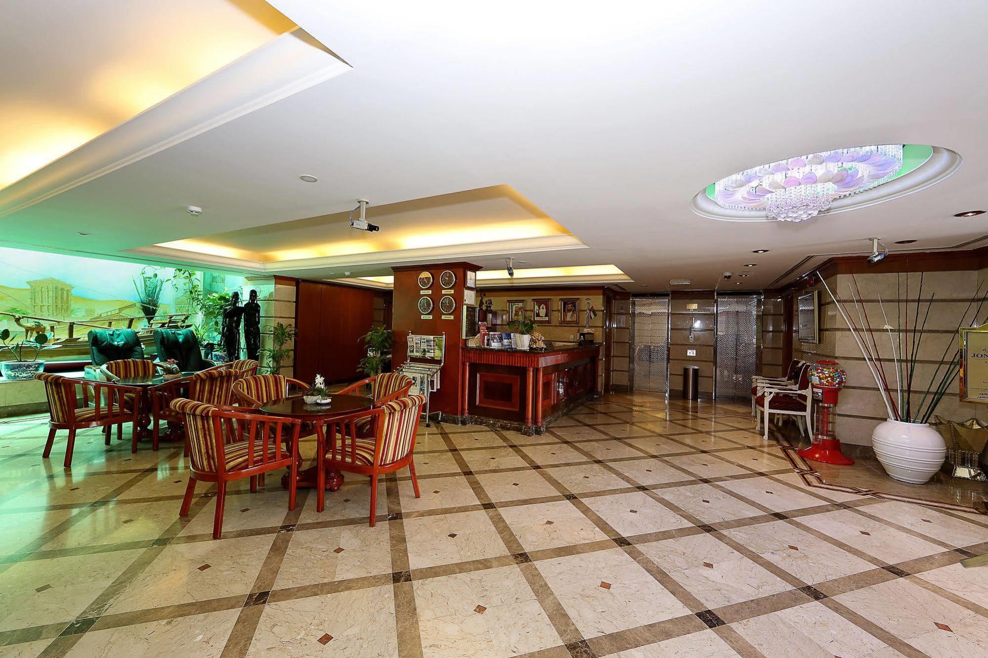 Jonrad Hotel Dubái Exterior foto